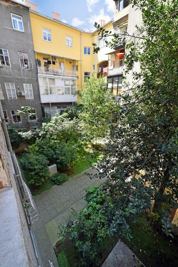 Apartment Central Загреб Екстер'єр фото